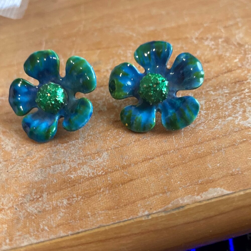 VINTAGE BLUE GREEN CLIP EARRINGS VERY GOOD CONDITION
